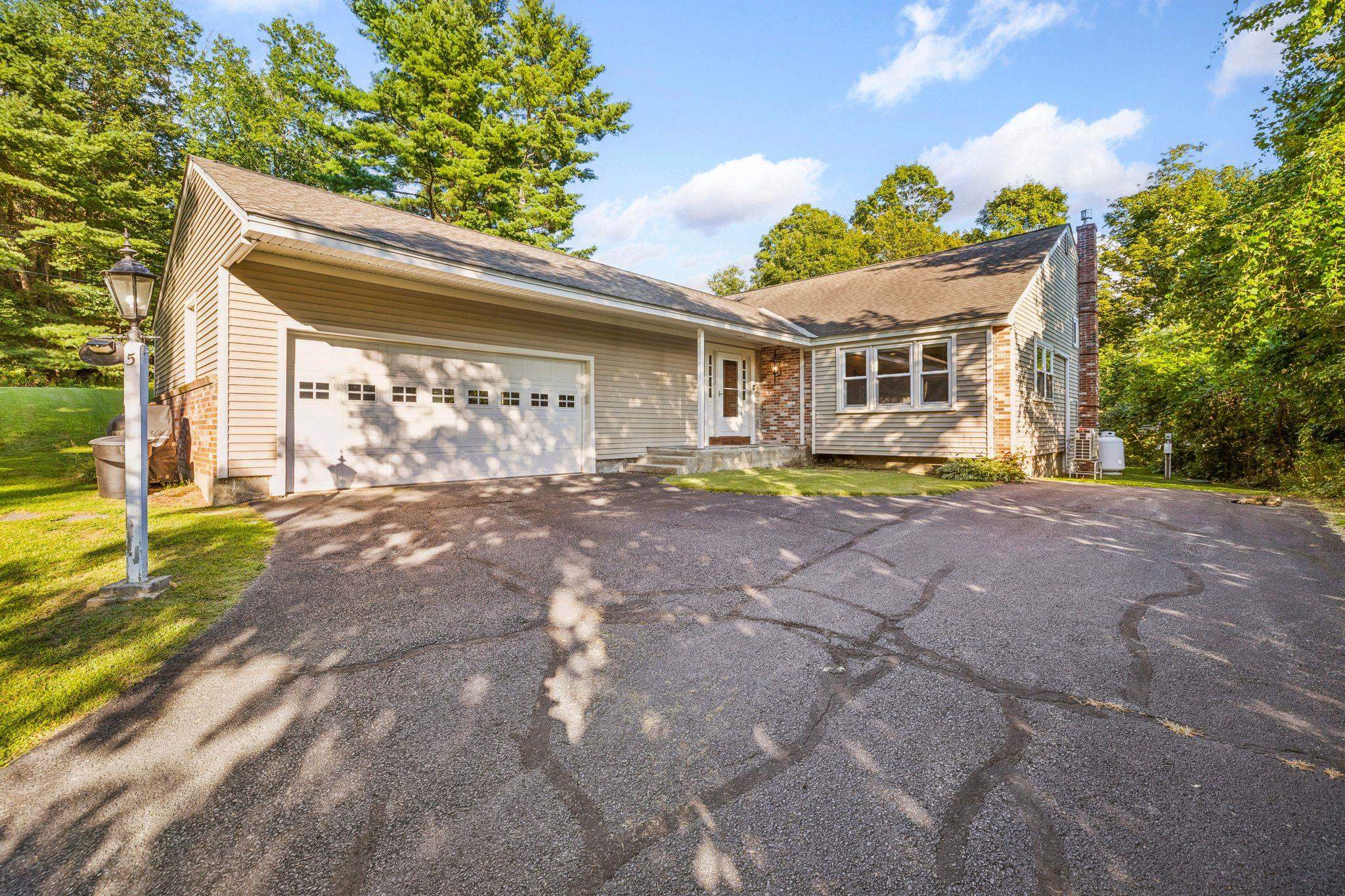 5 Rita Street Lebanon, NH 03766 - Photo 2 of 43 Gallery Image 2
