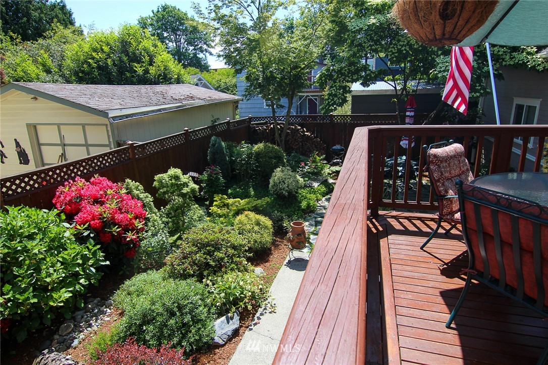 1205 North 47th Street Seattle, WA 98103 - Photo 3 of 17 Gallery Image 3