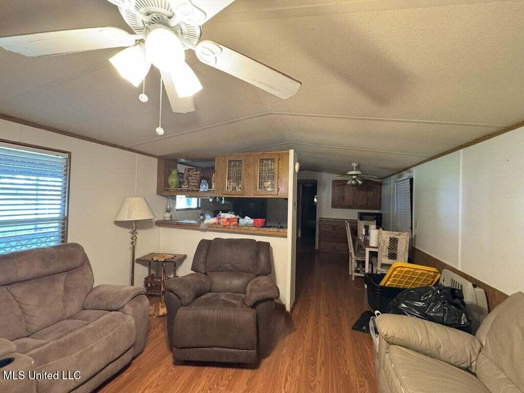 354 Kerrigan Road Sicily Island, LA 71368 - Photo 5 of 35 20250707201002997160000000-o