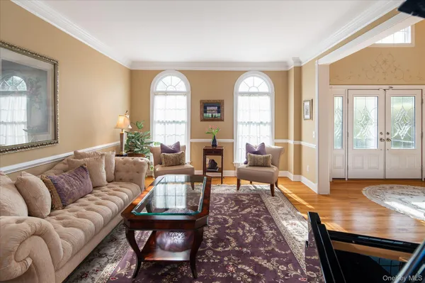 $1,350,000 | 15 Hallocks Run, Somers, NY 10589