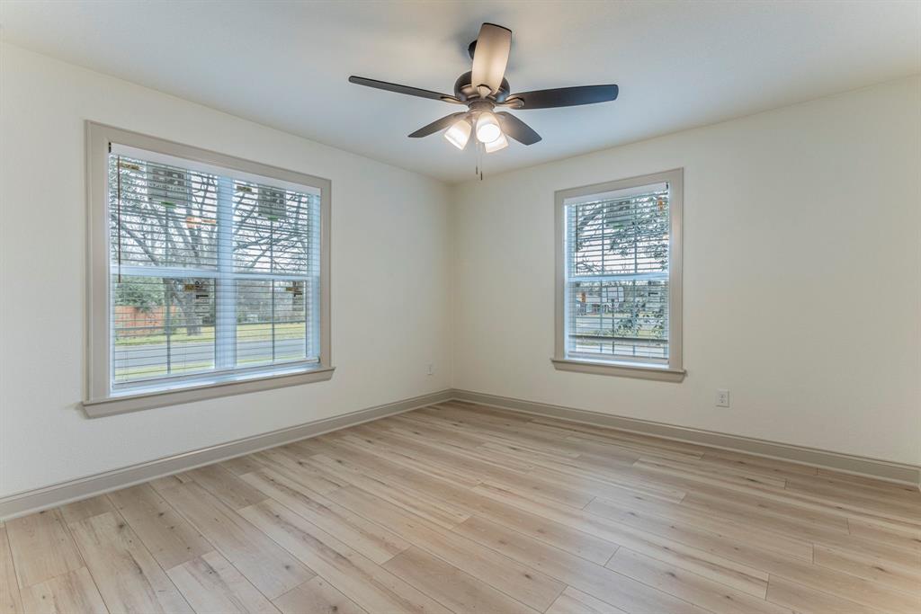 804 North 43rd Street Waco, TX 76710 - Photo 12 of 27