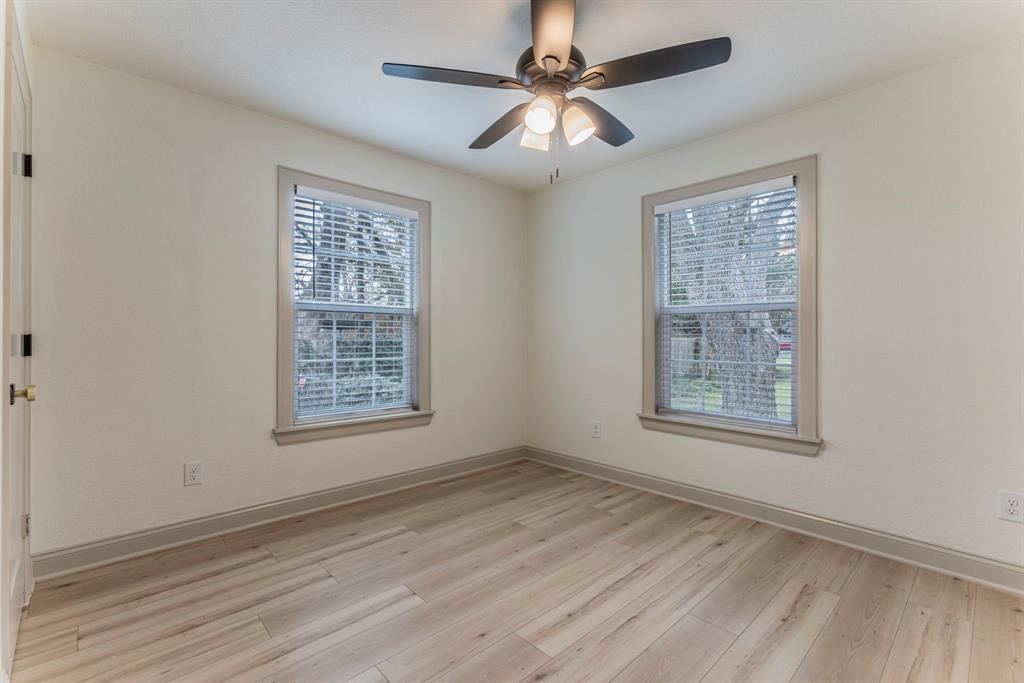 804 North 43rd Street Waco, TX 76710 - Photo 18 of 27