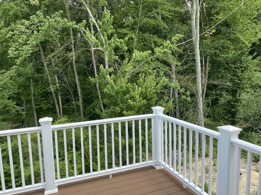 52 Spring Hill Drive, Unit 4 Uxbridge, MA 01569 - Photo 6 of 11