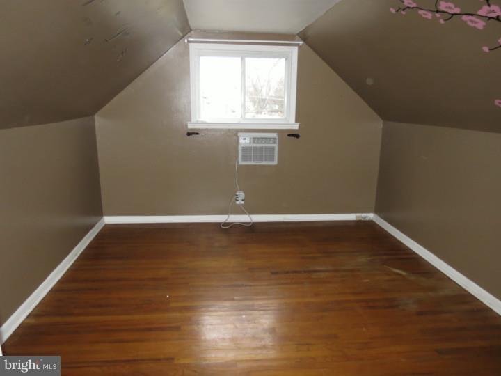 912 St Mark Drive Glendora, NJ 08029 - Photo 12 of 18 Bedroom 3