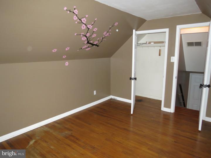 912 St Mark Drive Glendora, NJ 08029 - Photo 13 of 18 Bedroom 3