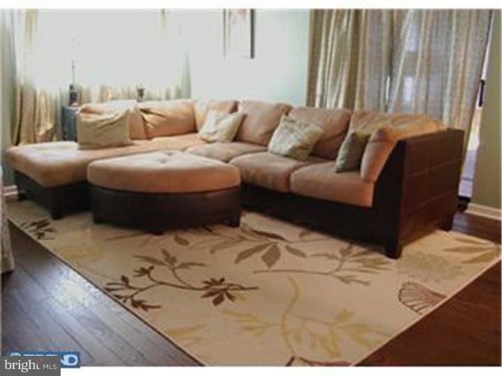 912 St Mark Drive Glendora, NJ 08029 - Photo 7 of 18 Family Room