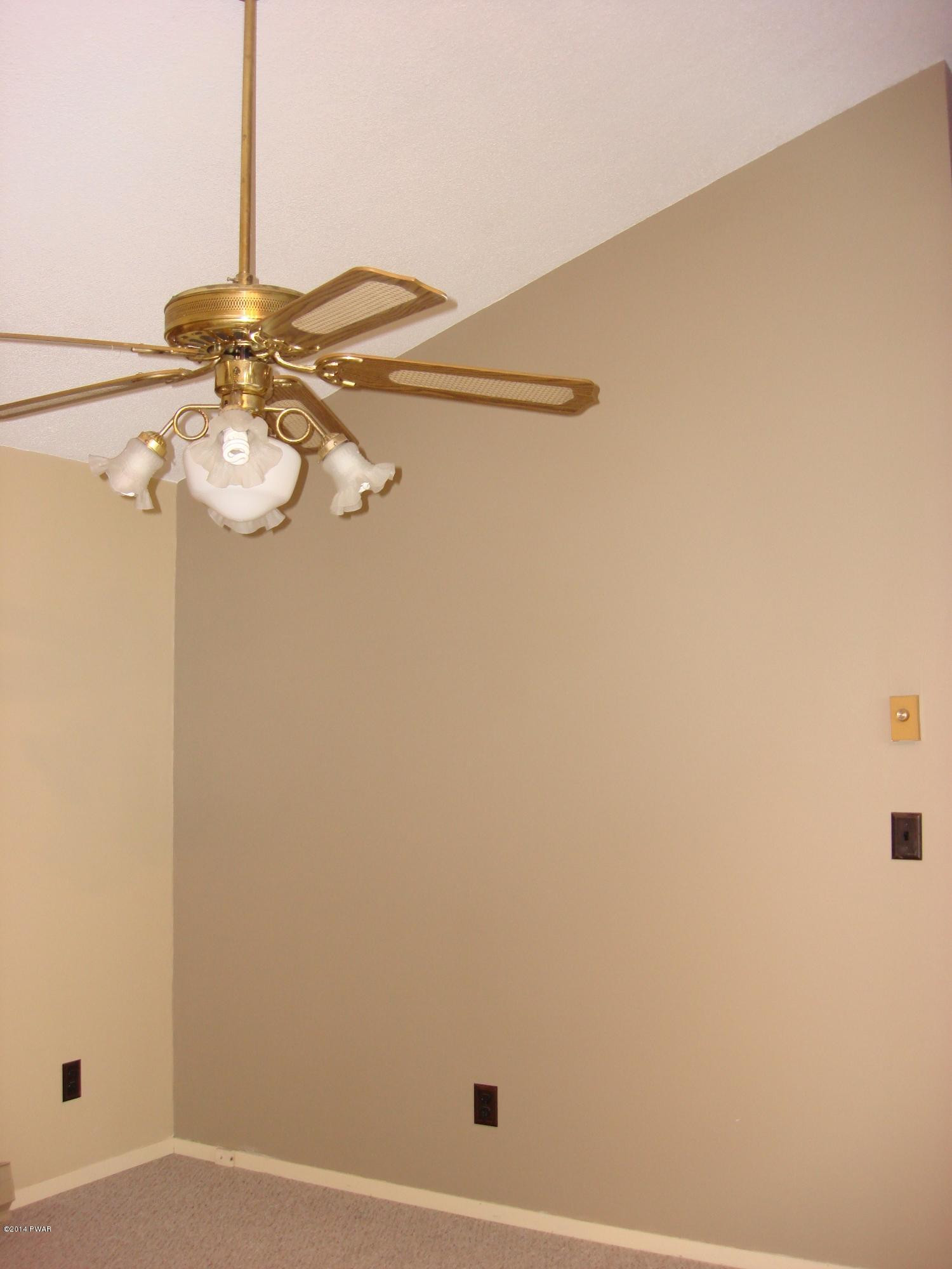 496 Log Tavern Road Milford, PA 18337 - Photo 27 of 62 Gallery Image 27