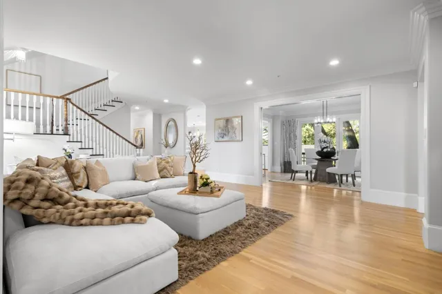 $5,388,888 | 19050 Camino Barco, Saratoga, CA 95070