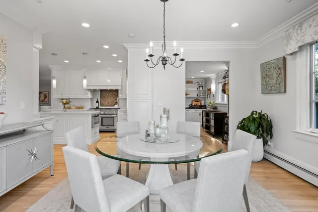 $5,388,888 | 19050 Camino Barco, Saratoga, CA 95070