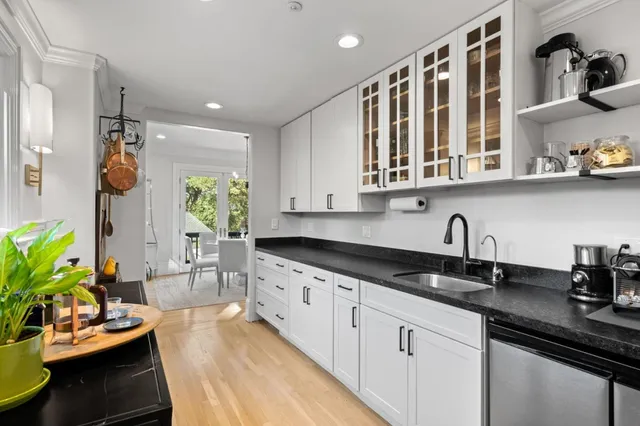 $5,388,888 | 19050 Camino Barco, Saratoga, CA 95070