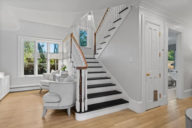 $5,388,888 | 19050 Camino Barco, Saratoga, CA 95070