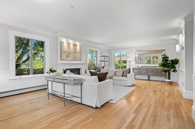 $5,388,888 | 19050 Camino Barco, Saratoga, CA 95070