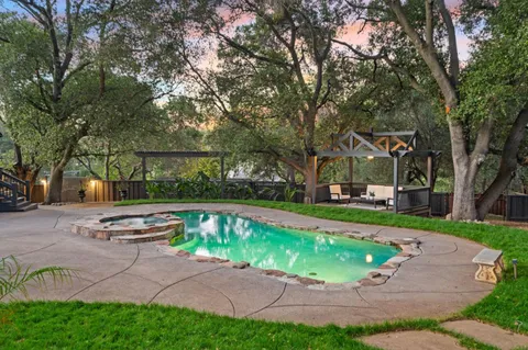 $5,388,888 | 19050 Camino Barco, Saratoga, CA 95070