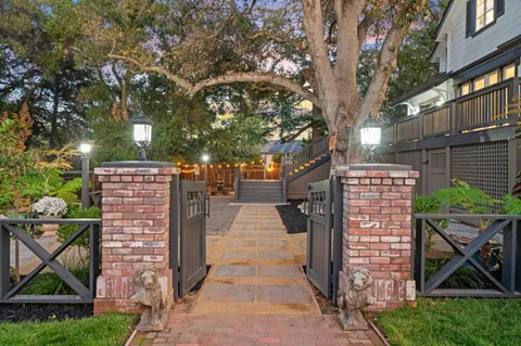 $5,388,888 | 19050 Camino Barco, Saratoga, CA 95070