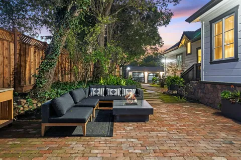 $5,388,888 | 19050 Camino Barco, Saratoga, CA 95070