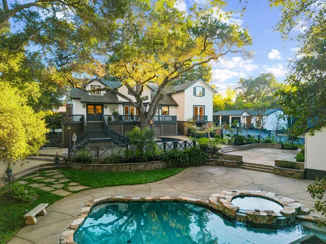 $5,388,888 | 19050 Camino Barco, Saratoga, CA 95070