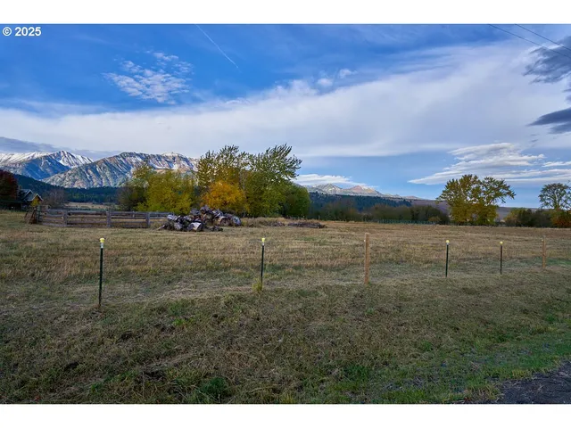 a view of outdoor space and city view