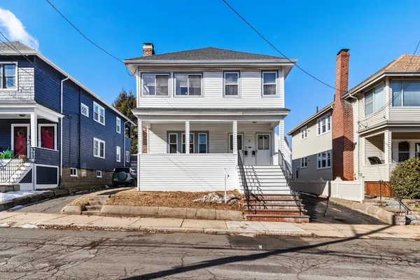 $3,300 | 15 Quincy Street, Unit 2, Medford, MA 02155