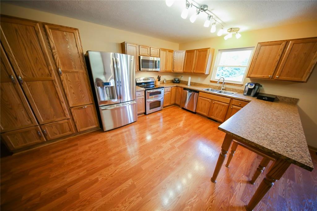 551 McCullough Road Sharpsville, PA 16150 - Photo 4 of 19