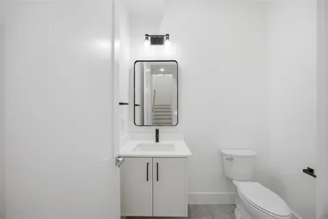 $699,000 | 4605 Belmont Avenue, Unit 102, Dallas, TX 75204