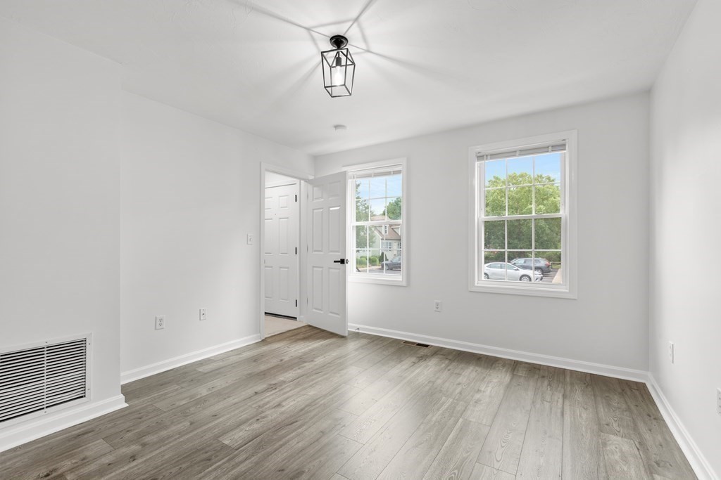 25 West Howard Street, Unit D2 Quincy, MA 02169 - Photo 18 of 24