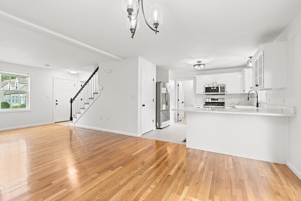 25 West Howard Street, Unit D2 Quincy, MA 02169 - Photo 5 of 24