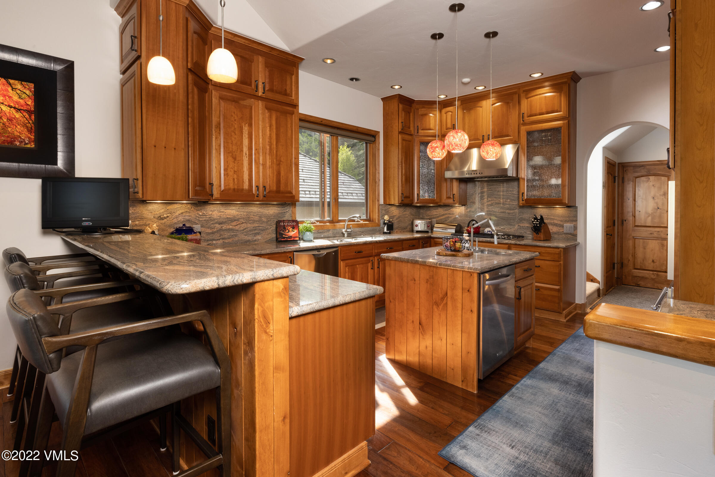 1700 Lions Ridge Loop Vail, CO 81657 - Photo 7 of 26 Kitchen