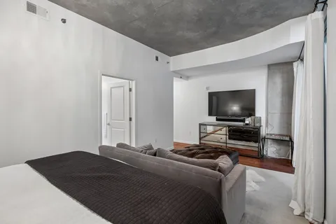 $1,299,900 | 415 Church Street, Unit 1003, Nashville, TN 37219