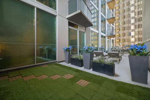 $1,299,900 | 415 Church Street, Unit 1003, Nashville, TN 37219