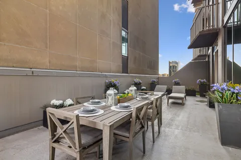$1,299,900 | 415 Church Street, Unit 1003, Nashville, TN 37219