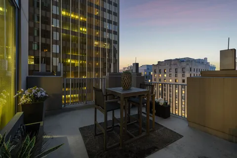 $1,299,900 | 415 Church Street, Unit 1003, Nashville, TN 37219