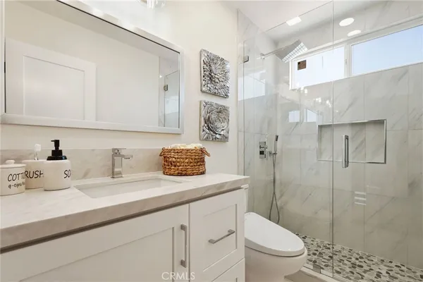 $7,995 | 2425 Vista Hogar, Newport Beach, CA 92660