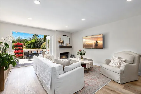 $7,995 | 2425 Vista Hogar, Newport Beach, CA 92660