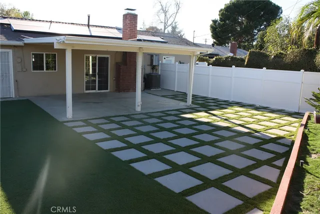 $4,200 | 20247 Kinzie Street, Chatsworth, CA 91311