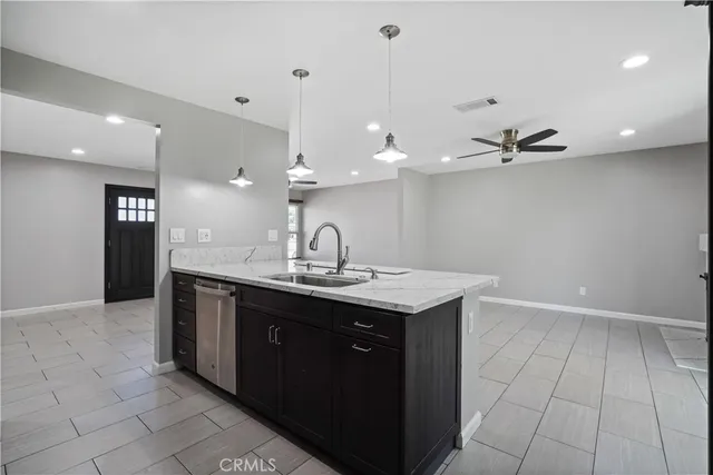 $4,200 | 20247 Kinzie Street, Chatsworth, CA 91311