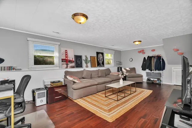 $464,900 | 4217 Main Street, Downers Grove, IL 60515