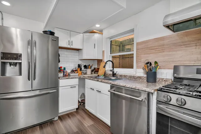 $464,900 | 4217 Main Street, Downers Grove, IL 60515