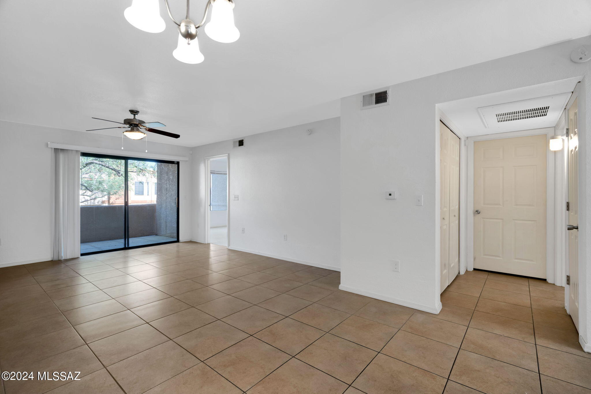 7255 East Snyder Road, Unit 10104 Tucson, AZ 85750 - Photo 12 of 37