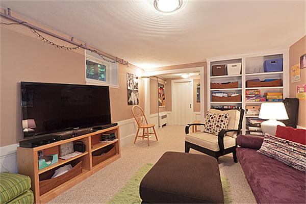 133 Dalton Road Belmont, MA 02478 - Photo 18 of 20 Gallery Image 18