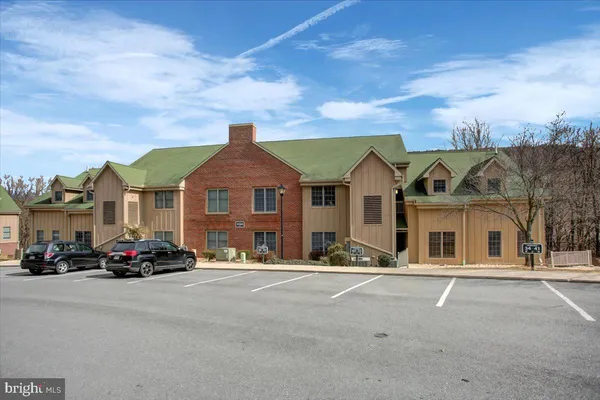 $264,000 | 14200 Northern Lights Drive, Unit 34, Mercersburg, PA 17236