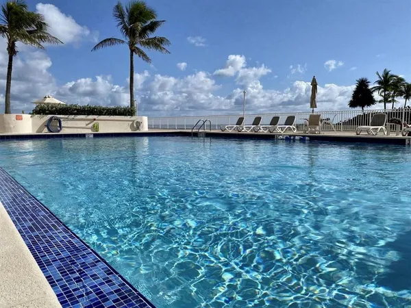 $4,500 | 3460 South Ocean Boulevard, Unit 608, Palm Beach, FL 33480