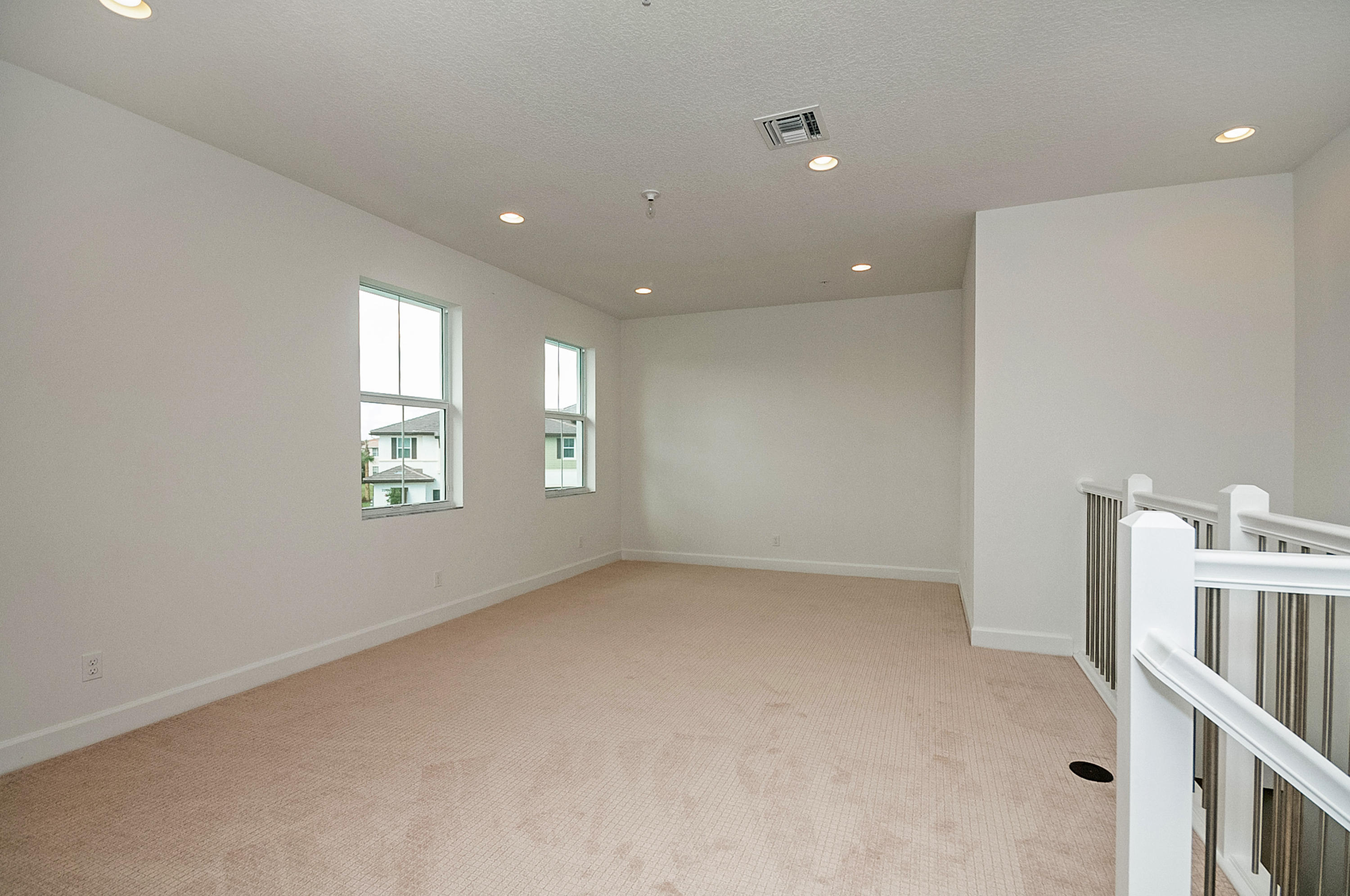 6675 Quiet Wave Trail, Unit 91 Boca Raton, FL 33433 - Photo 8 of 20 Loft