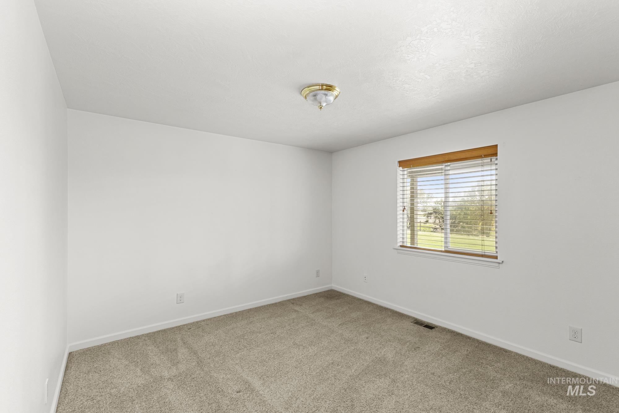 7978 Base Line Road Melba, ID 83641 - Photo 20 of 37