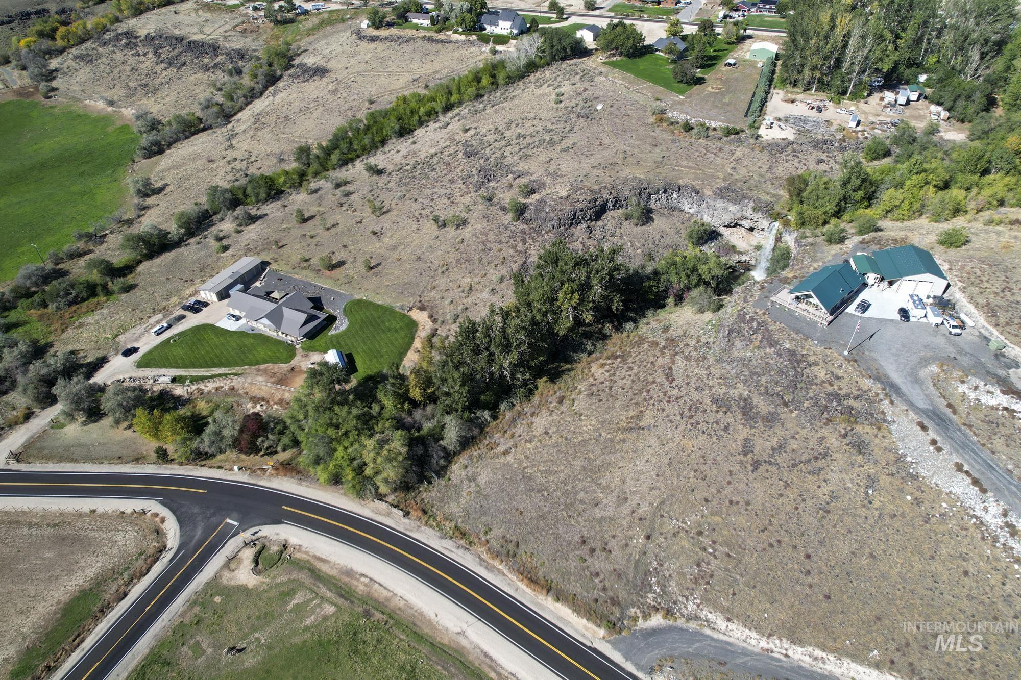 7978 Base Line Road Melba, ID 83641 - Photo 7 of 37