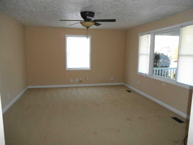 3101 Curd Road Mount Juliet, TN 37122 - Photo 6 of 19 Spacious den with newer windows (newer pella windows throughout)!