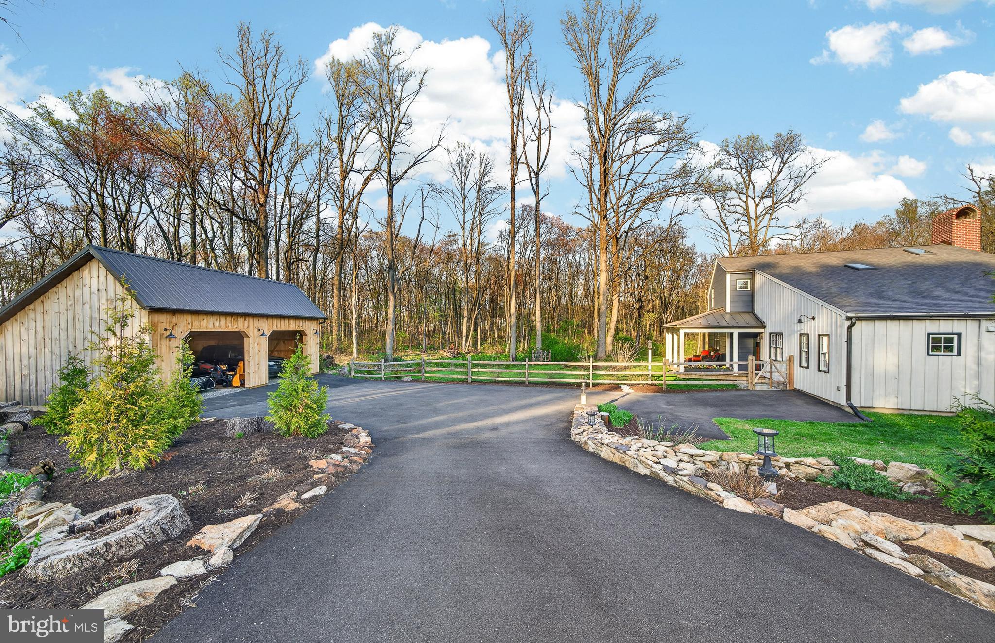 509 Baldy Hill Road Alburtis, PA 18011 - Photo 3 of 51 Large driveway