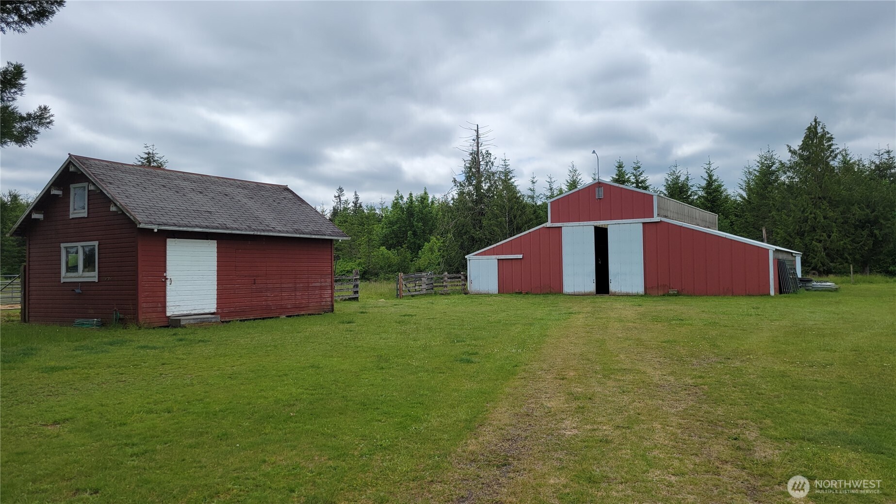1296 Highway 12 Chehalis, WA 98532 - Photo 22 of 33 a view of a house with a backyard