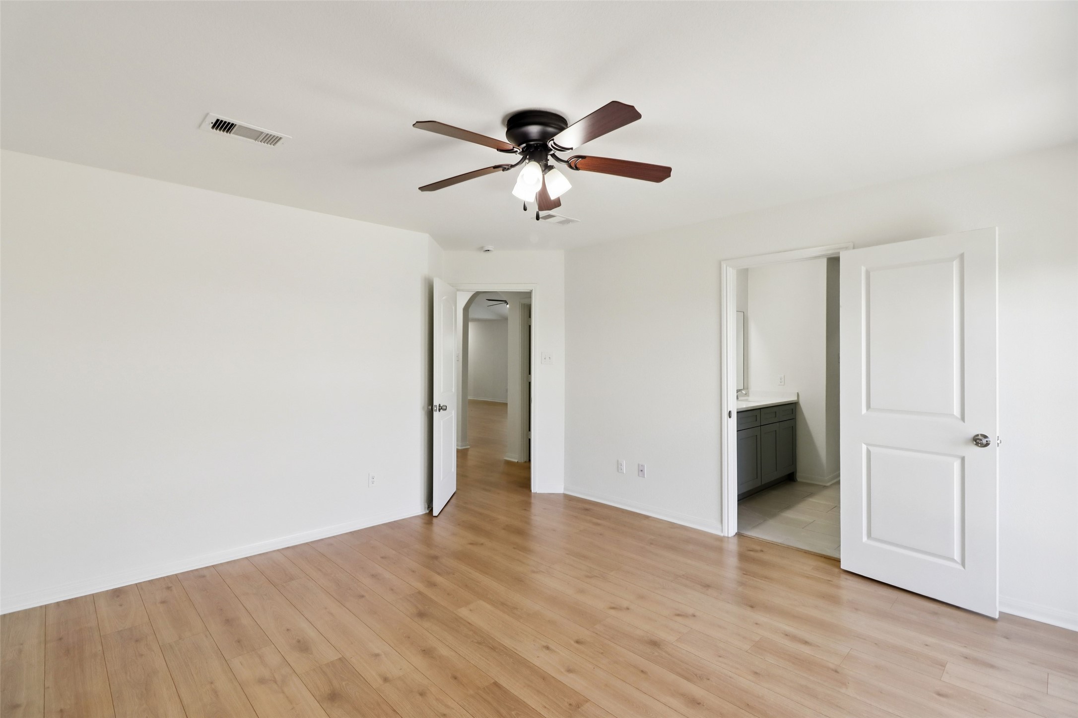 8006 Distant Harbor Road Baytown, TX 77523 - Photo 14 of 29