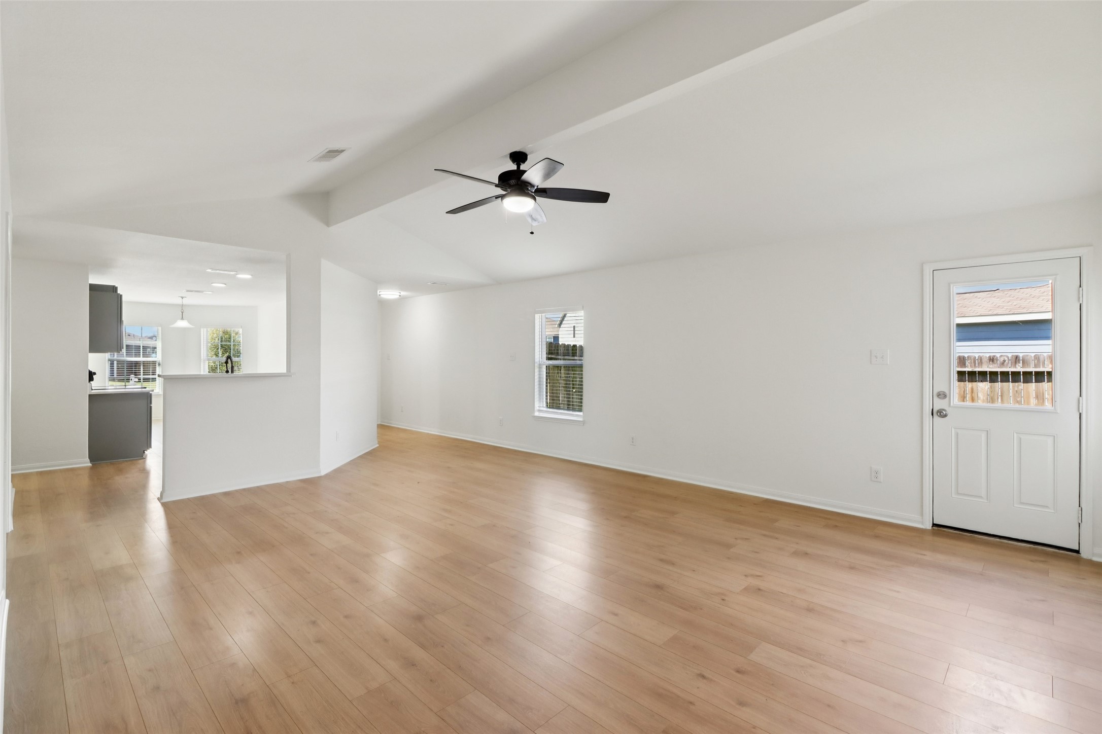 8006 Distant Harbor Road Baytown, TX 77523 - Photo 8 of 29