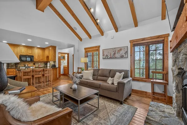$1,025,000 | 87 Clearwater Court, Donnelly, ID 83615